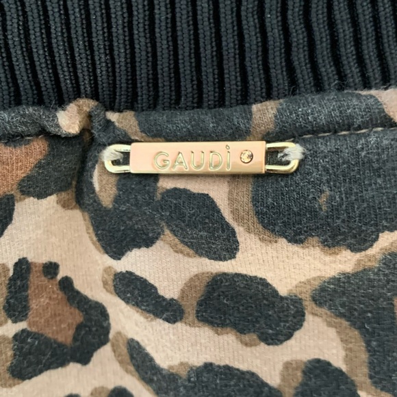 Italian leopard print pants with rhinestone design - Picture 8 of 12